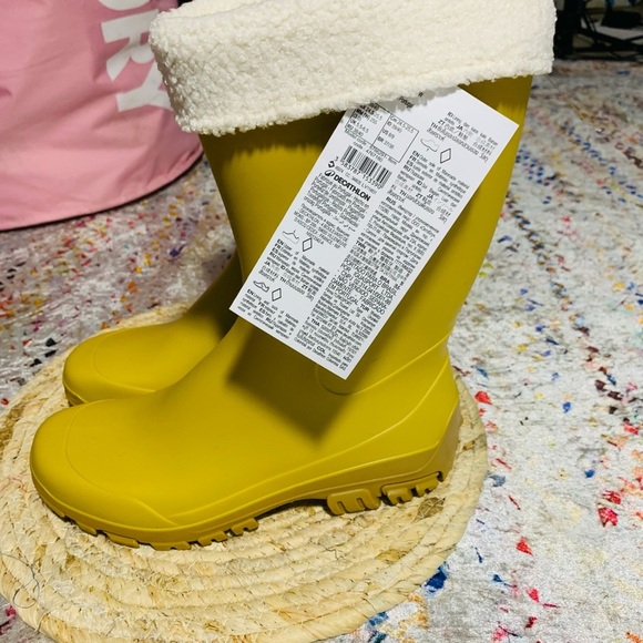 Cutest rubber boots ever - Picture 7 of 7